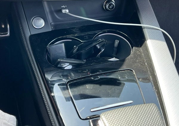 Audi A4 cena 159000 przebieg: 165000, rok produkcji 2019 z Lublin małe 301